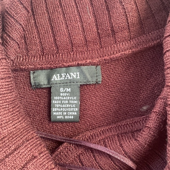 Alfani NWT plum fur trim sweater poncho. - Picture 5 of 8